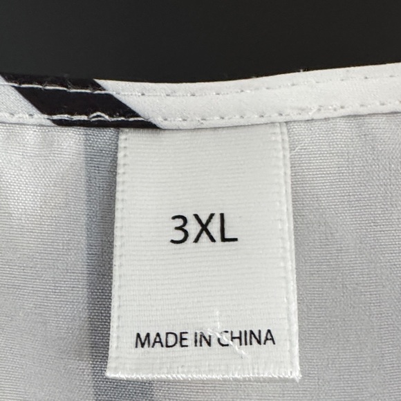 Striped Black and White Women's Top - Picture 5 of 6